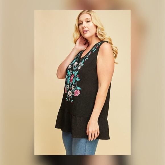 Entro Black Floral Embroidered Sleeveless Peplum Tunic Tank Top Medium - Picture 3 of 8